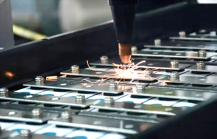 Laser Flying Welding Solution