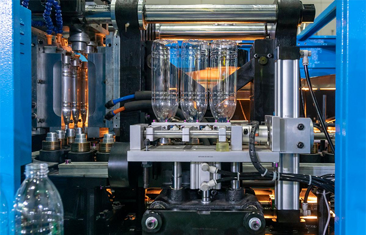 Bottle Blowing Machine
